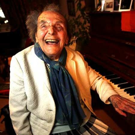 It’s All Good: Alice Herz-Sommer, Oldest Holocaust Survivor, Shares Music & Wisdom