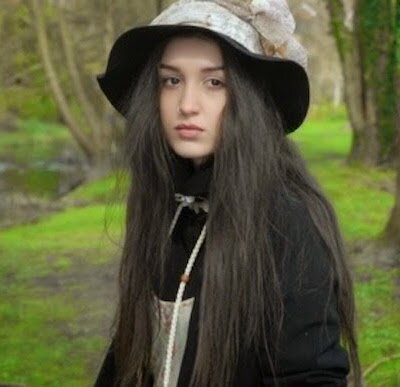 Meet Caitlyn Scarlett